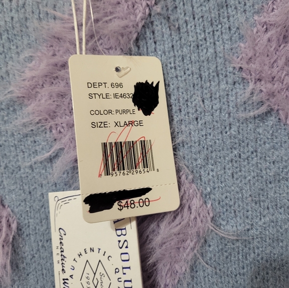 Absolutely Soft Fuzzy Purple Sweater - Picture 4 of 7